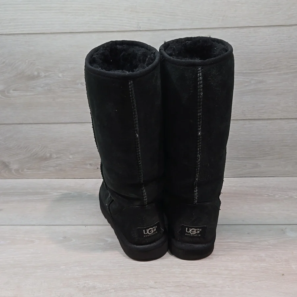 Ugg Australia Women 5804 Leather Tall Sheepskin Boots shoes sz 7